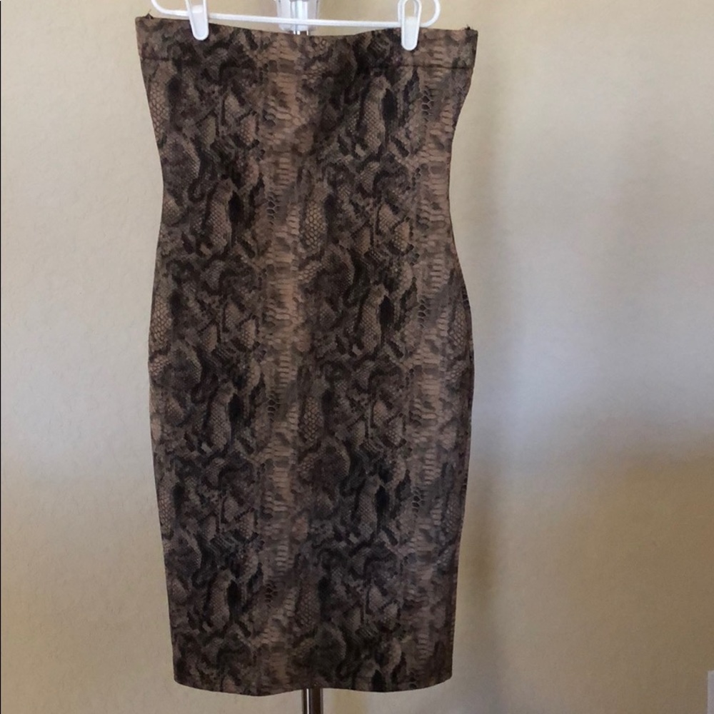 Strapless bodycon dress